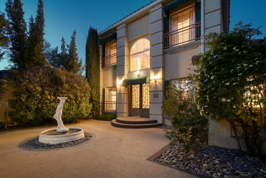What Does a Real Estate Photographer Do for a Property Listing? 3 Real Estate Photography Services in San Diego