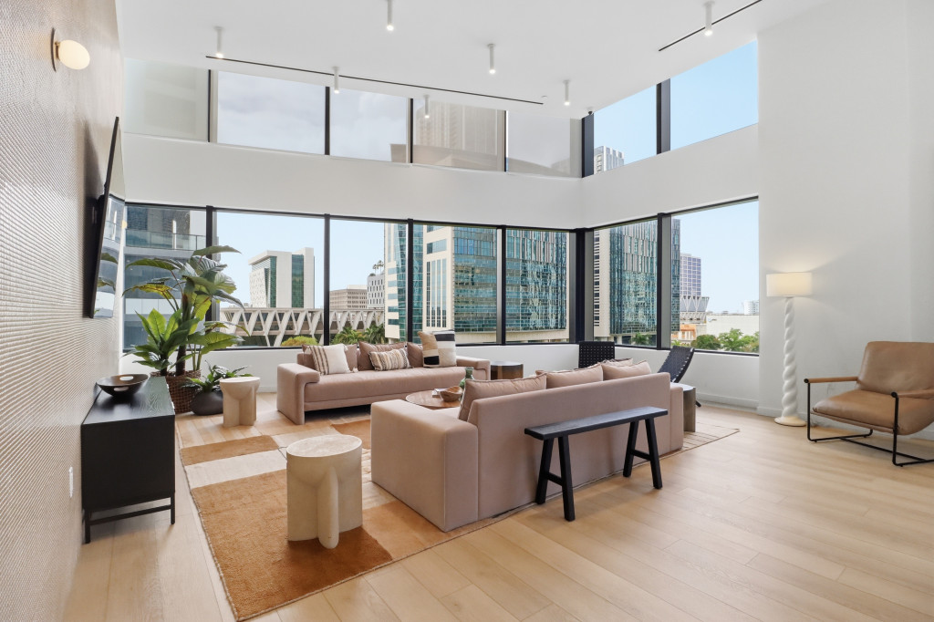 Airbnb Photography in San Diego: How Better Photos Fill Your Calendar 1 Airbnb Photography in San Diego at PropertyVidPro
